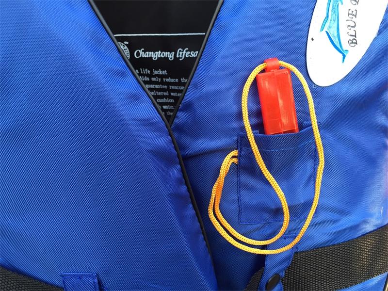 Gilet de sauvetage pour homme, gilet de prévention avec sifflet, tailles S à XXL
- Men's life jacket, safety vest with whistle, sizes S to XXL
