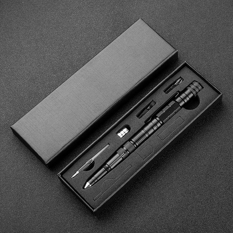 Stylo tactique multifonctionnel, lampe de poche, stylo de défense, marteau pour fenêtre cassée
- Multifunctional Tactical Pen Flashlight Defense Pen Broken Window Hammer