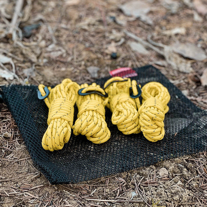 Corde réfléchissante de camping, de plein air, 4 mm pour tente, une boucle fixe, 4 ensembles de corde de tension                                        - Outdoor Camping 4mm Reflective Rope Tent Rope To Send Fixed Buckle 4 Sets Of Sky Curtain Pull Rope.