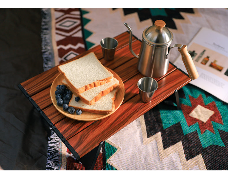 Mini table de pique-nique de camping pliable et ultralégère en aluminium, pliable.
- Black Lightweight Portable Folding Ultralight Roll Up Mini Aluminum Picnic,Camping Table.