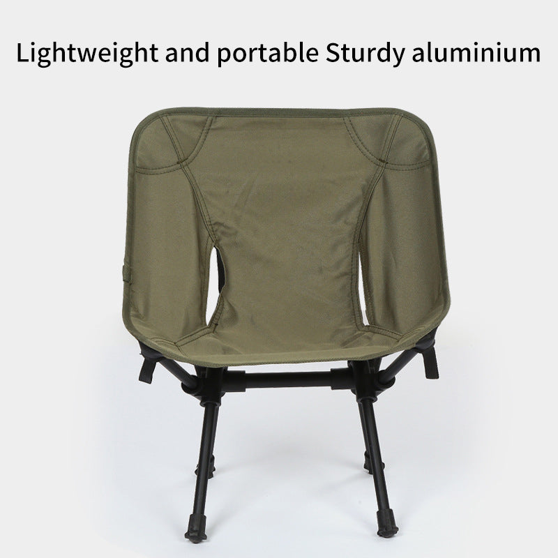 Chaise Pliante de Camping,de Plein Air, Super Légère Chaise de pêche Chaise de camping et de loisirs. 
-Outdoor Camping Folding Chair Simple Super Light Chair Fishing Chair Camping Leisure Chair.
