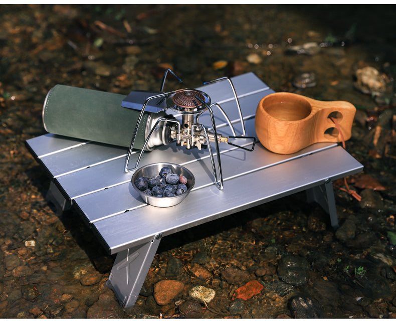 Mini table de pique-nique de camping pliable et ultralégère en aluminium, pliable.
- Black Lightweight Portable Folding Ultralight Roll Up Mini Aluminum Picnic,Camping Table.