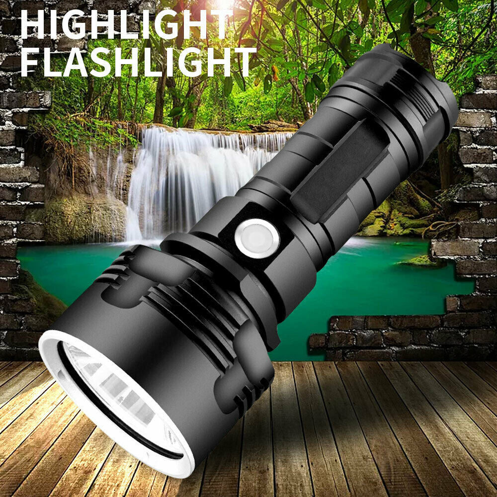 Nouvelle lampe de poche P50 à chargement USB et lumière puissante
- New P50 Strong Light USB Charging Flashlight