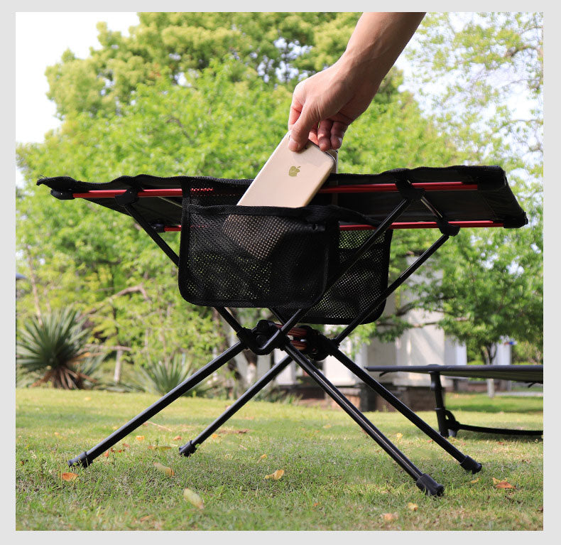 Table pliante ultra légère pour le camping en plein air et toutes les activités de plein air. Trous pour tasses, sac pour téléphone portable
-Ultra Light Folding Table Outdoor Camping and all Outdoor Activities. Cup Hole, Mobile Phone Bag