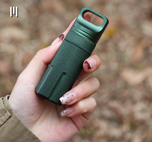 Réservoir étanche EDC entièrement scellé en alliage d'aluminium
- Aluminum alloy fully sealed EDC waterproof tank