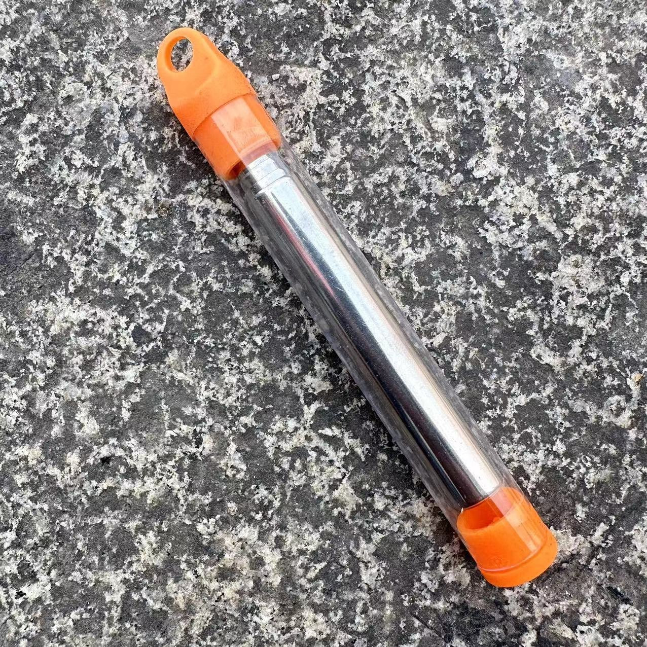 Tige de feu d'extérieur extensible en acier inoxydable
- Outdoor fire rod expandable fire tube, stainless steel